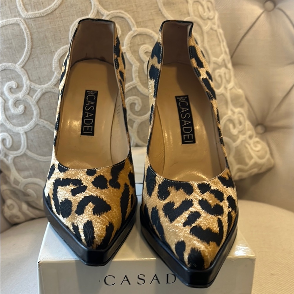 Casadei Black and Brown Heels with Elegant Pointed Toe